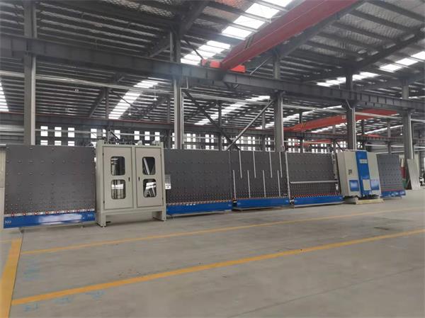 体育竞技领航者在玻璃生产中发挥重要作用!